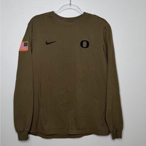 Nike Oregon Ducks Military Pack long-sleeve Olive American Flag Medium